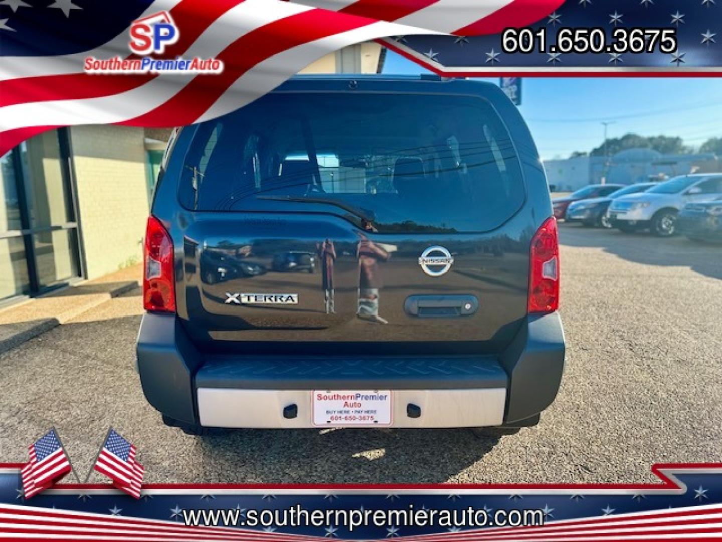 2010 GRAY NISSAN XTERRA S; SE; X; OFF (5N1AN0NU8AC) , located at 922 W. Beacon St., Philadelphia, MS, 39350, (601) 650-3675, 32.770447, -89.127151 - Photo#4